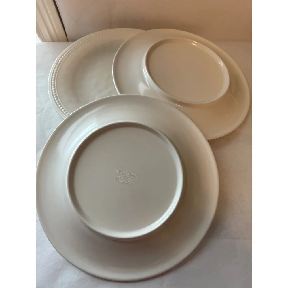 Real Simple Melamine Dinner‎ Plates Ivory Beaded Rim Textured Set 10 1/2